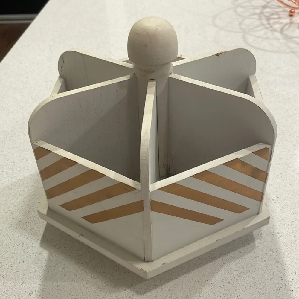 Gold and white organization decor